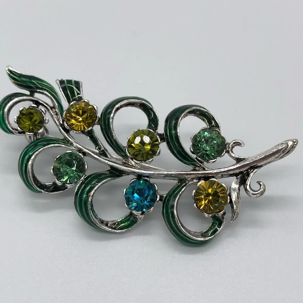 **FREE W/PURCHASE  Vintage Enamel Rhinestone Brooch‎ Pin Silver Leaf